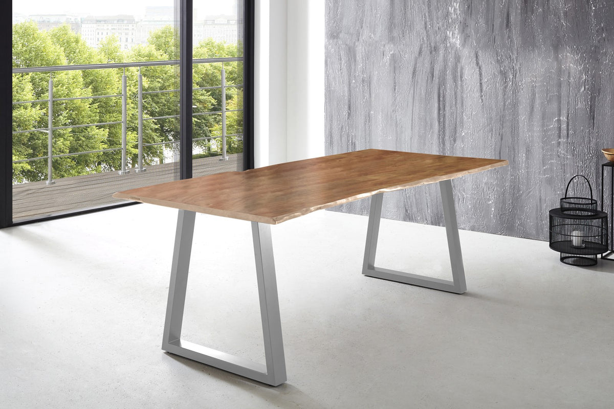 #220x100 #naturfarben #v-gestellsilber
